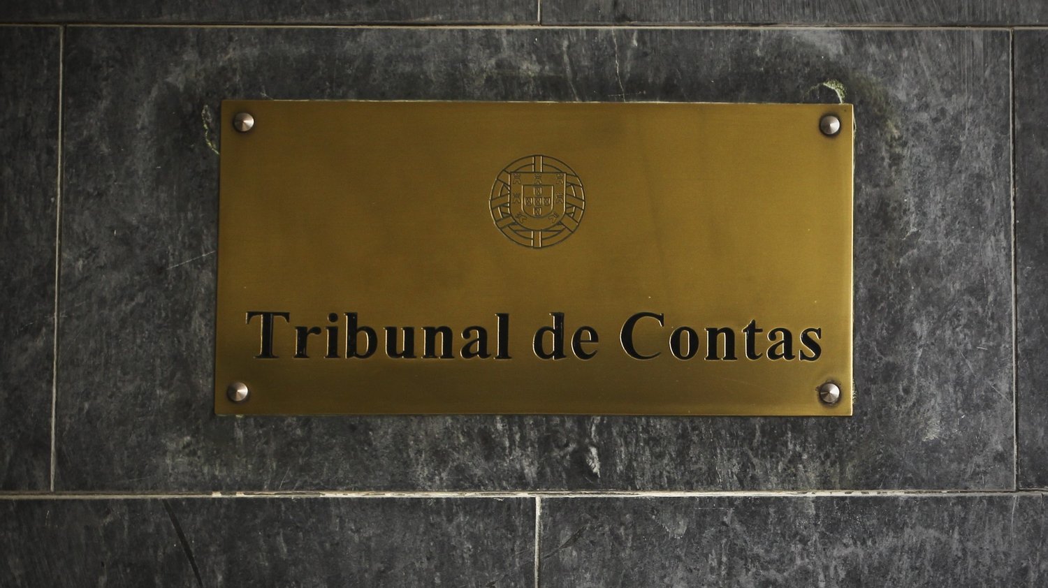 Portugal falha meta de diplomados para 2020, diz Tribunal de Contas